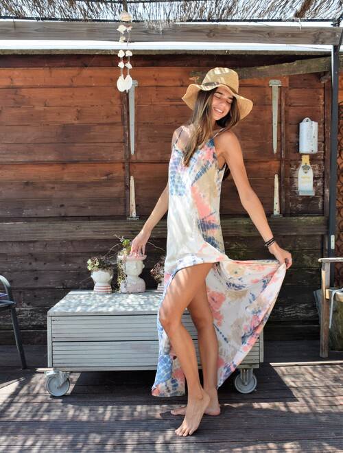Robe longue fendue