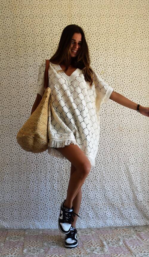 Tunique ample col V manches courtes